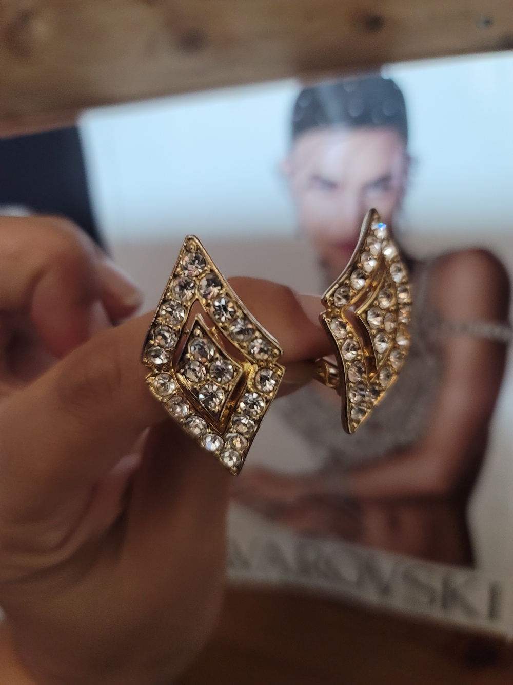Vintage Gold Crystal Leaf-Shaped Earrings - Clear